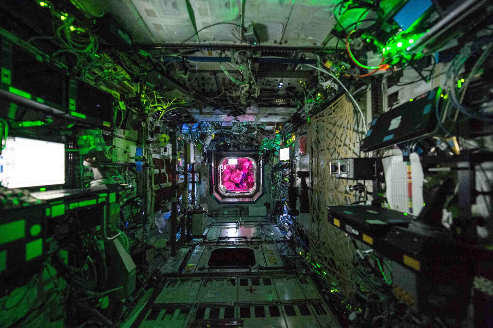 strumentazione ISS.jpg