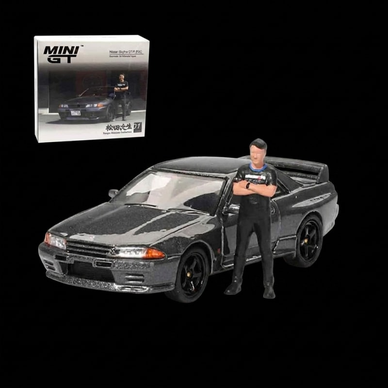 Mini GT - Nissan Skyline GT-R (R32) Gunmetal W/ Matsuda Figure