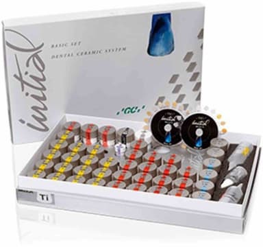 GC Initial Ti Sets Bleach Shade Set