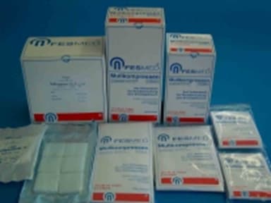 FESMED Gaaskompressen Ontsteking 16-F 5x5 cm (100 stuks)