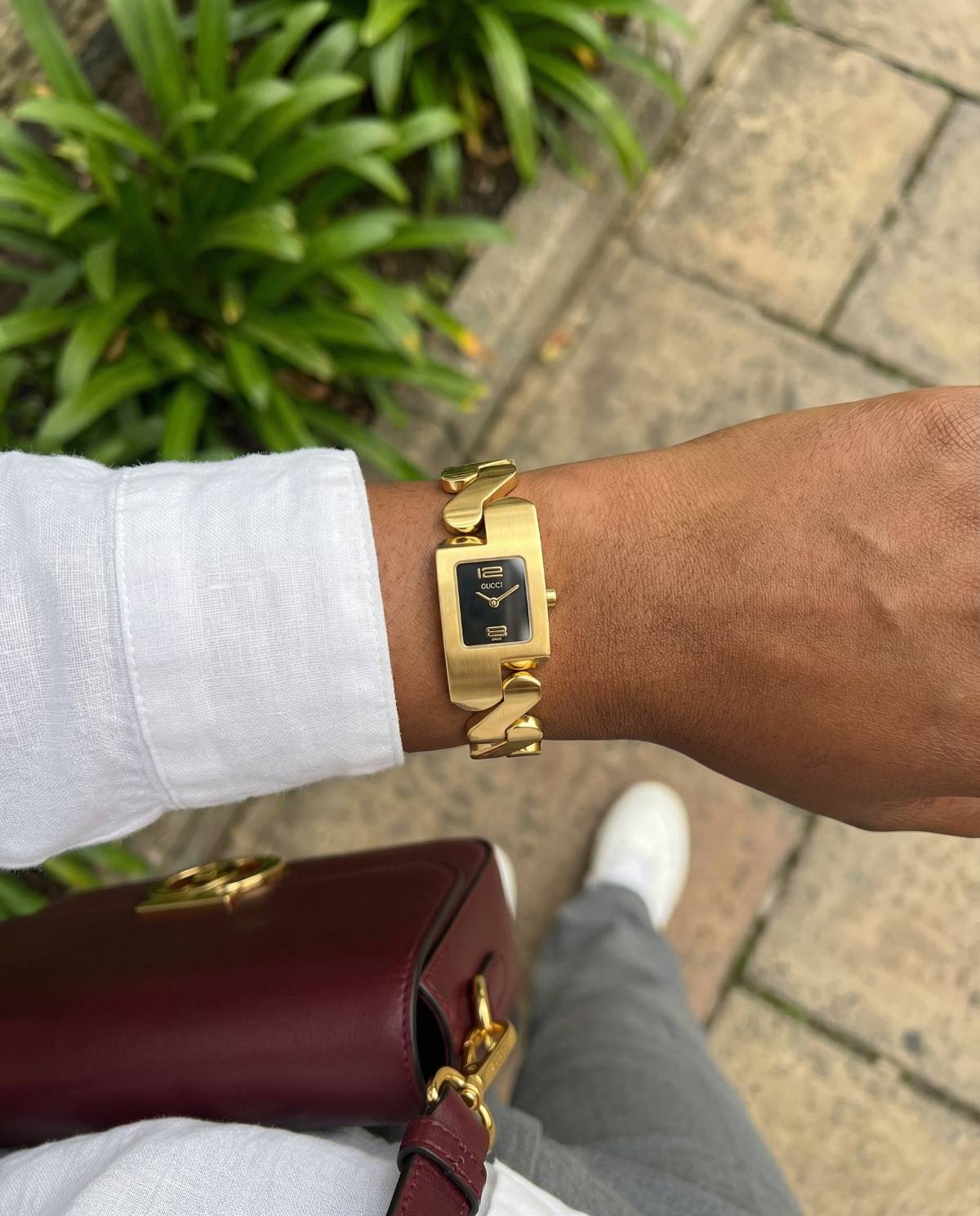 Gucci Twirl Gold Bracelet Watch view 2