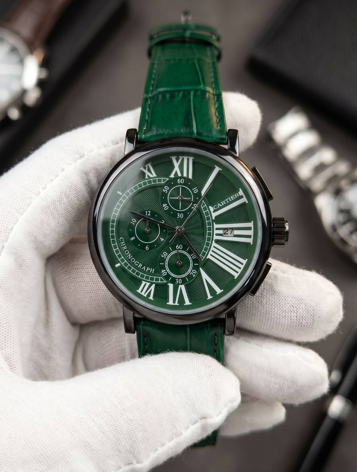 Cartier Ronde Chronograph Green view 1