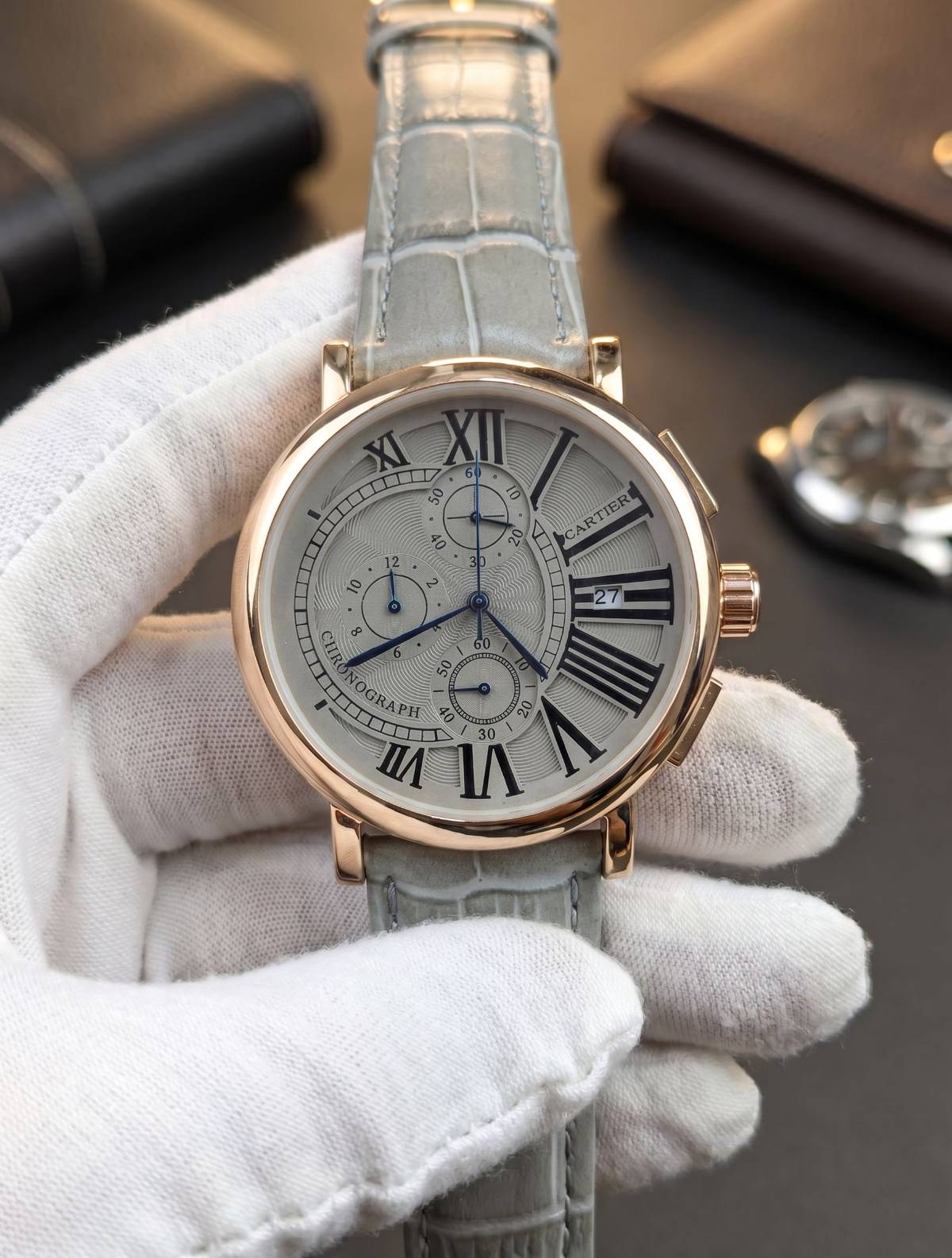 Cartier Ronde Chronograph GREY view 1