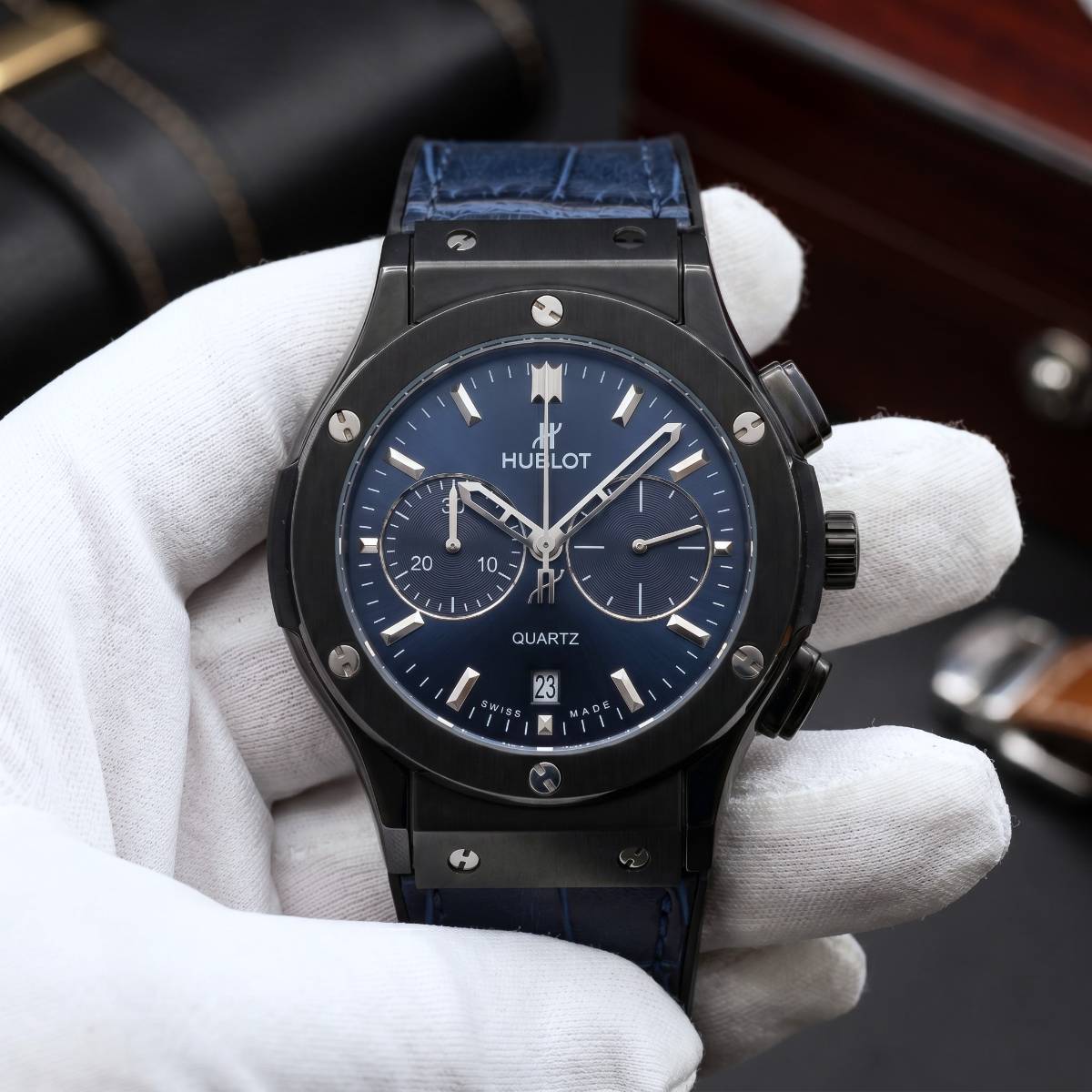 Hublot Classic Fusion Blue Ceramic view 1