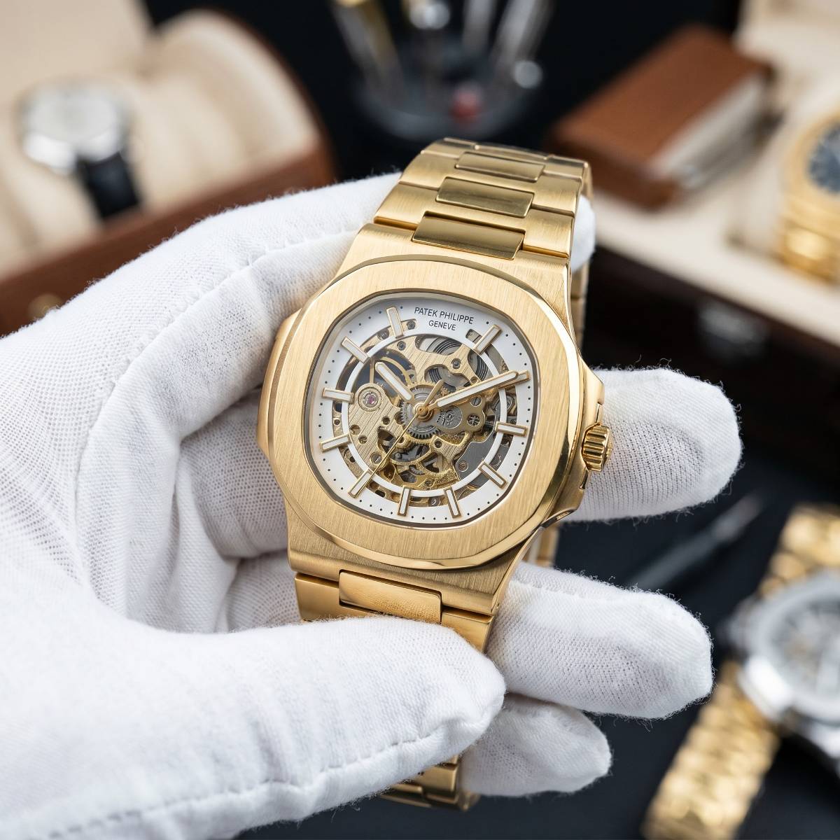 Patek Philippe Nautilus Skeleton ROSE GOLD view 1