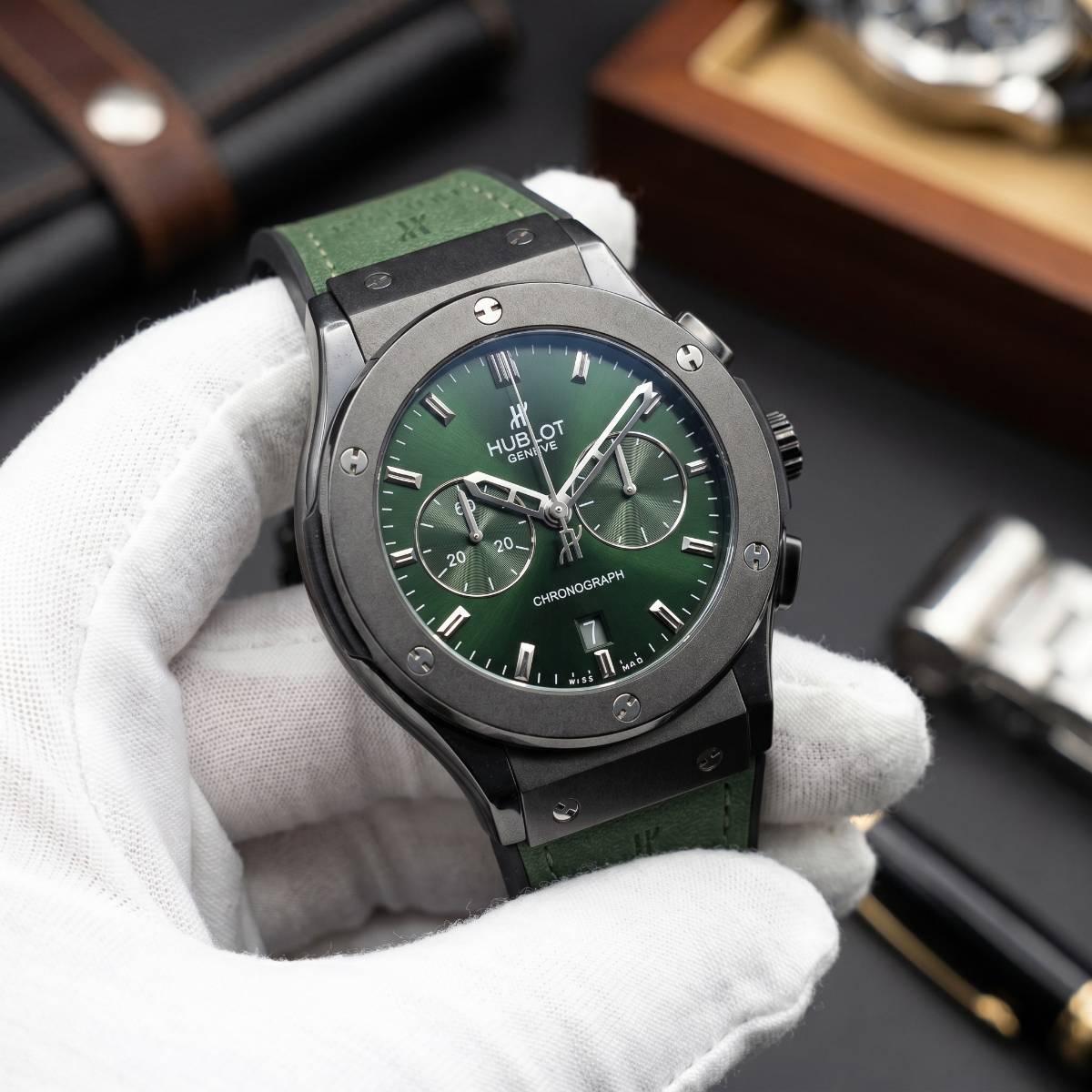 Hublot Classic Fusion Green Chronograph view 1