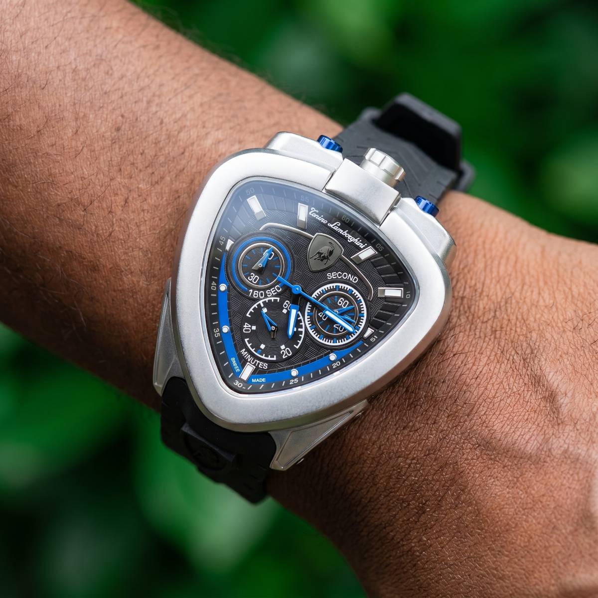 Tonino Lamborghini Spyder Chronograph view 2
