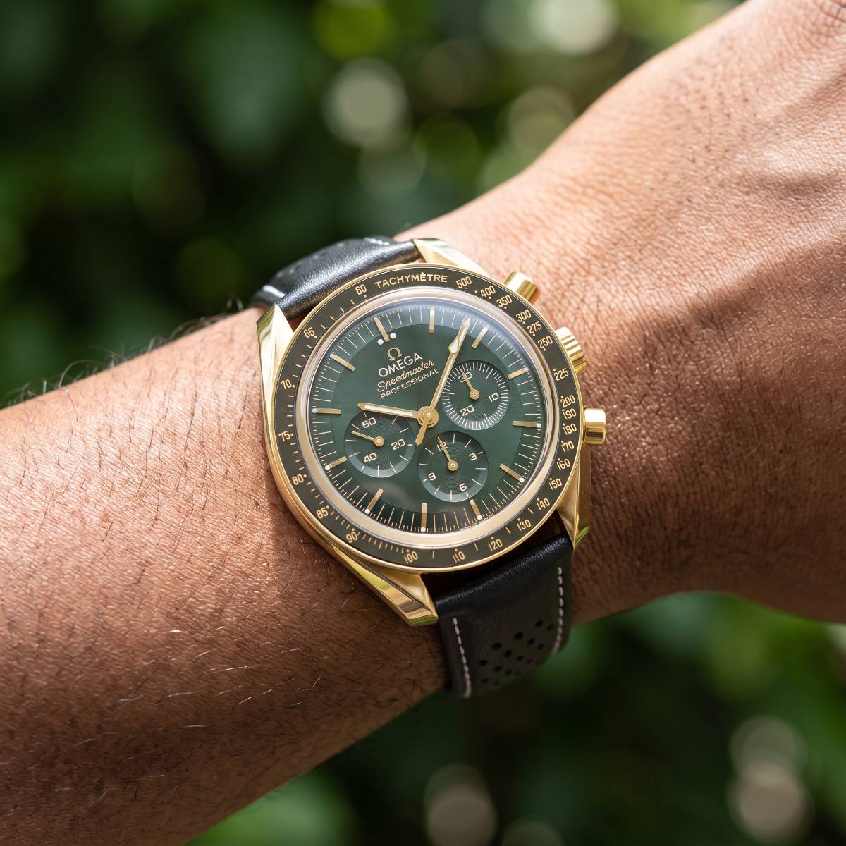 Omega Speedmaster Professional Green Gold view 2