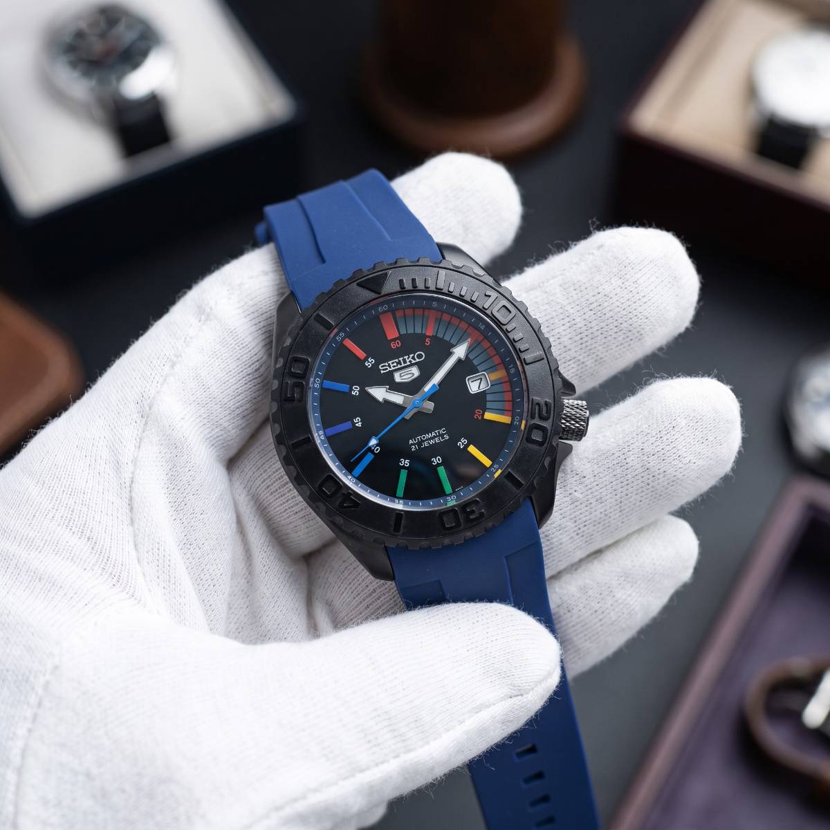Seiko 5 Sports Automatic - view 1