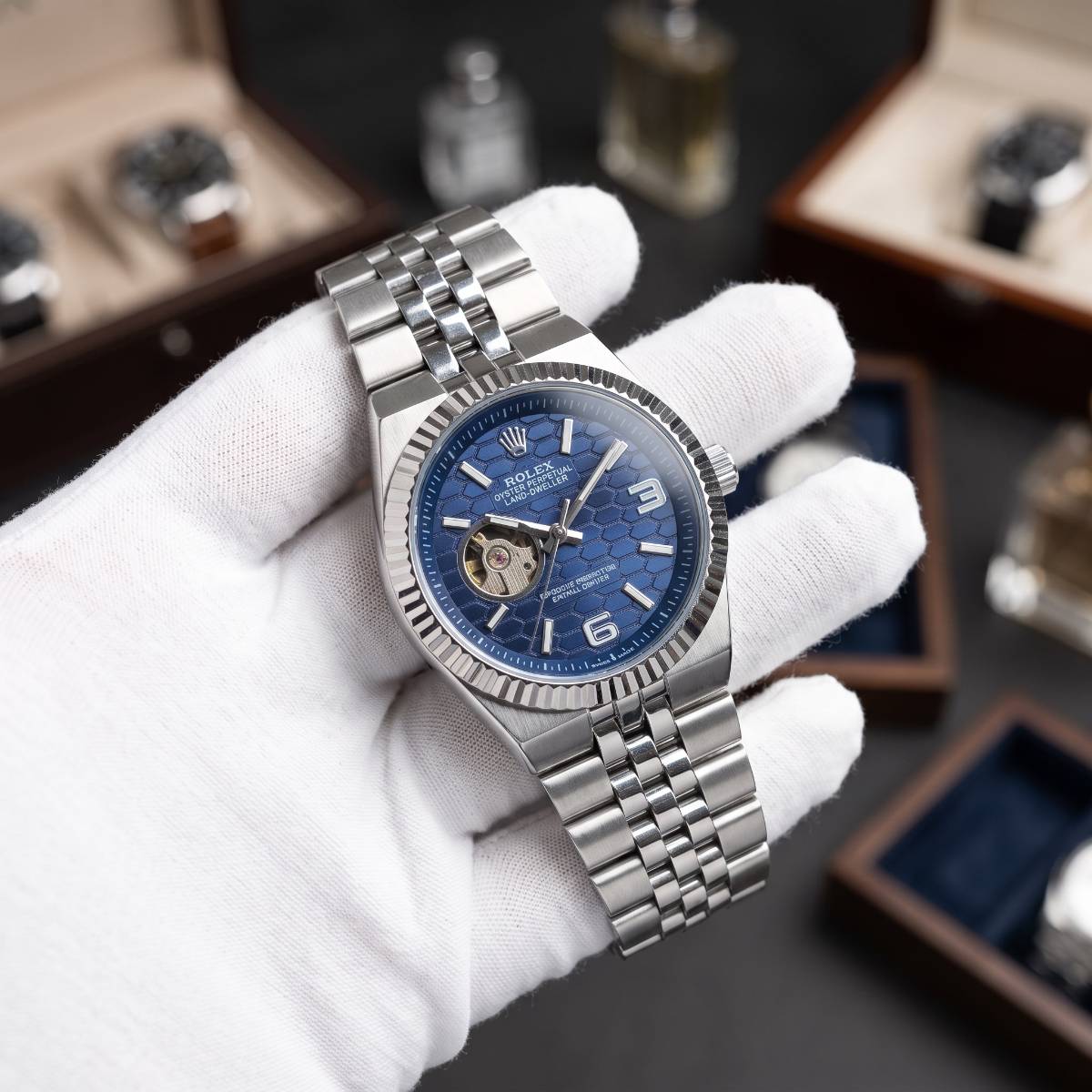 Rolex Oyster Perpetual Land-Dweller - view 1