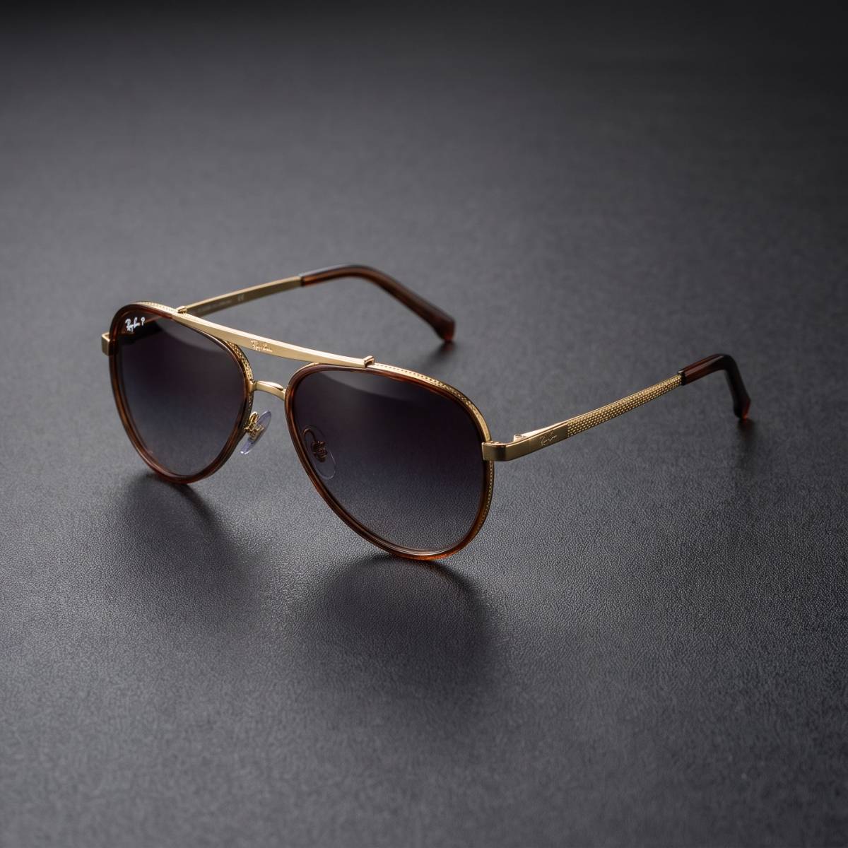 Ray-Ban Aviator Gold Polarized view 2