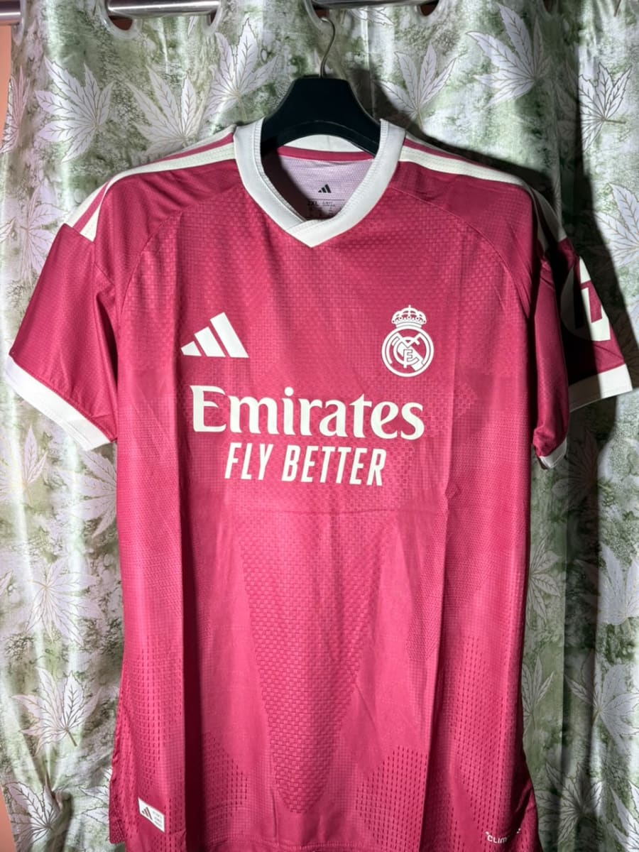 Adidas Real Madrid 26/27 Third Jersey – Wild Pink