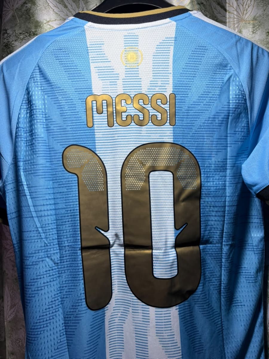 Argentina 2026 Lionel Messi Farewell Edition Authentic Player Version Jersey - Sky Blue / White / Gold (#10)