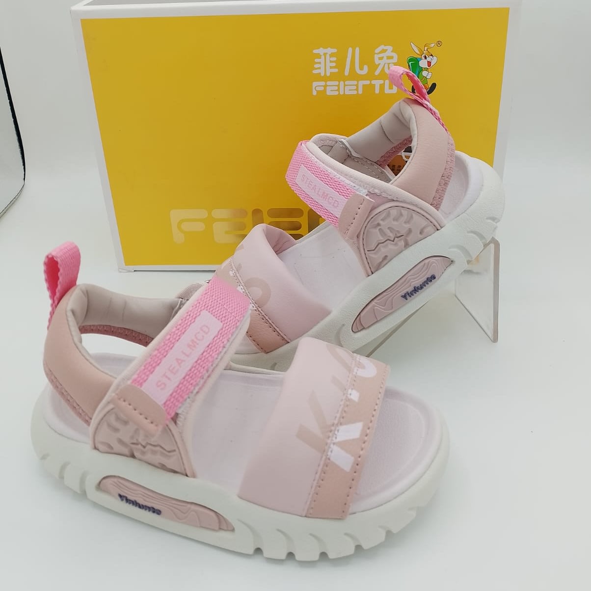 Sandal