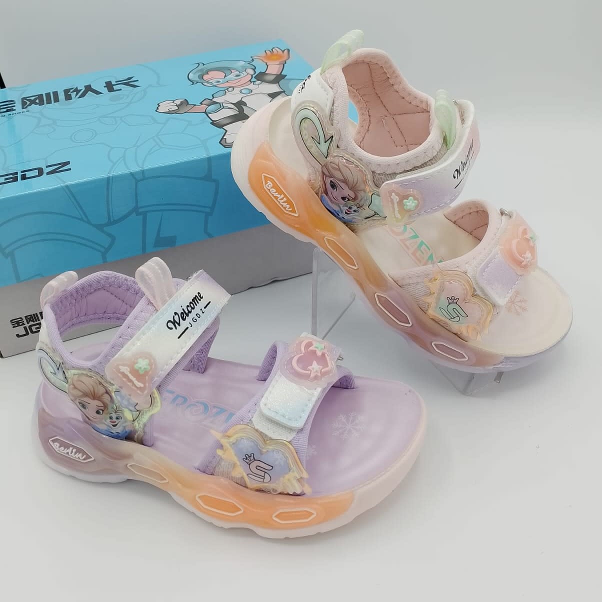 Sandal