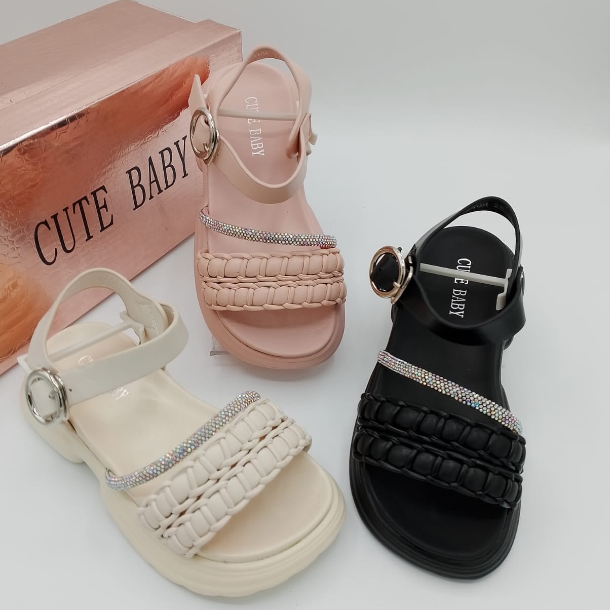 Sandal