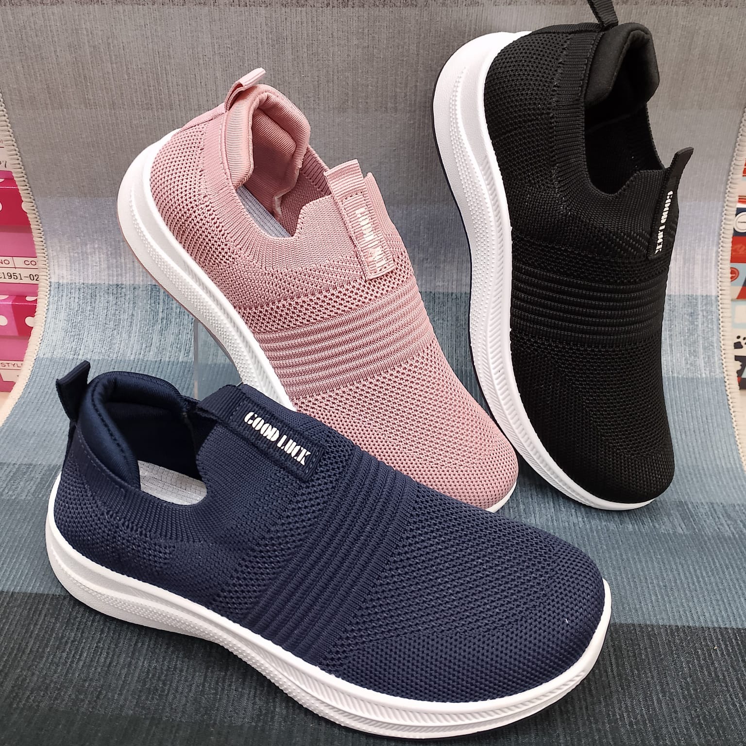 Skechers
