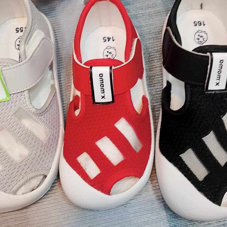Sandal