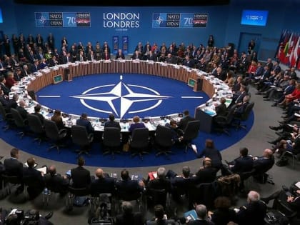 Россия объявлена врагом НАТО давным-давно – Лавров