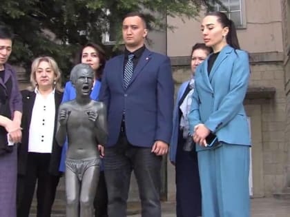 «Матери Беслана» возложили цветы к памятнику «Немой крик» в Сан-Марино