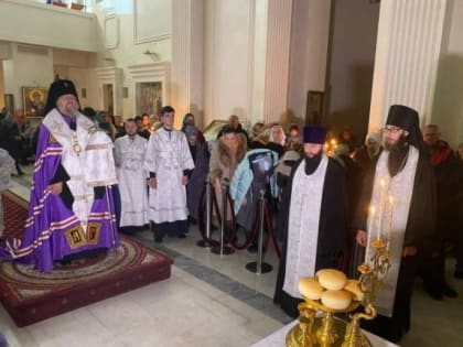 Всенощное бдение в канун праздника Рождества Христова