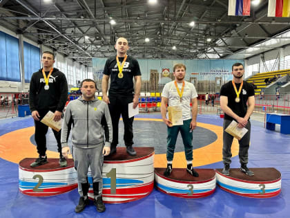 Во Владикавказе определились победители чемпионата Северной Осетии по вольной борьбе