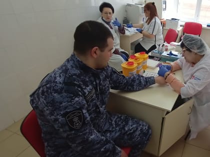 Акция Росгвардии «От сердца к сердцу» прошла в Северной Осетии