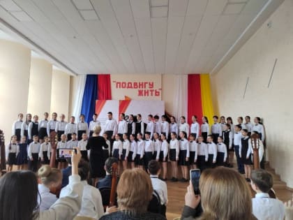 Музыка Баха на осетинской гармошке.