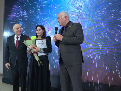 В администрации Владикавказа состоялось награждение победителей муниципального этапа Всероссийского конкурса профессионального мастерства «Учитель года 2023».