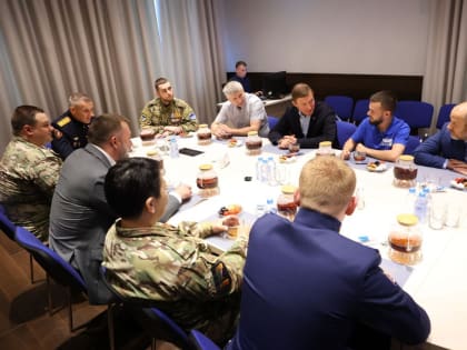 Андрей Турчак встретился с победителями предварительного голосования «Единой России» – участниками СВО