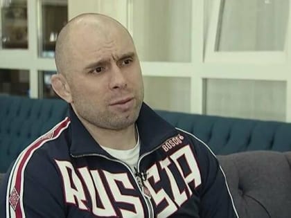 Хетаг Гозюмов возглавил сборную Азербайджана по вольной борьбе