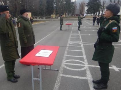 Молодое пополнение бригады приняло воинскую присягу