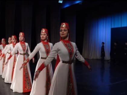 Во дворце молодёжи прошёл праздничный концерт.