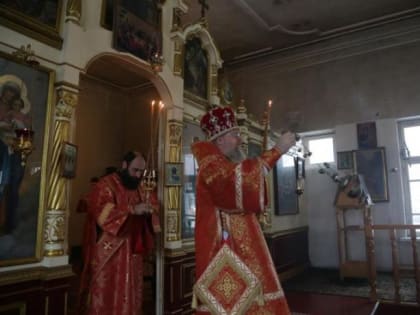 ПРАВЯЩИЙ АРХИЕРЕЙ ВОЗГЛАВИЛ ПРЕСТОЛЬНЫЕ ТОРЖЕСТВА В ХРАМЕ ВЕЛИКОМУЧЕНИЦЫ ВАРВАРЫ Г. БЕСЛАНА