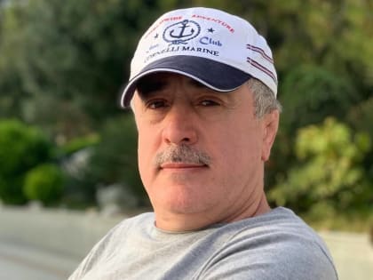 Поздравление А. Фадзаева с 8 марта