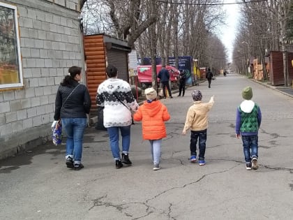 «Золотой стандарт» поддержки многодетных семей и создание условий для улучшения демографии: «Единая Россия» представила инициативы по развитию семейной политики