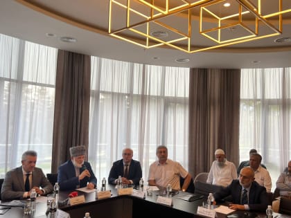 Централизованной мусульманской религиозной организацией «ДУХОВНОЕ УПРАВЛЕНИЕ МУСУЛЬМАН РЕСПУБЛИКИ СЕВЕРНАЯ ОСЕТИЯ – АЛАНИЯ» организован круглый стол