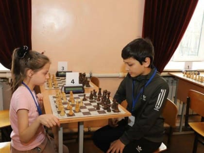 Во Владикавказе проходит Кубок главы АМС по шахматам, на него приехали выдающиеся гроссмейстеры