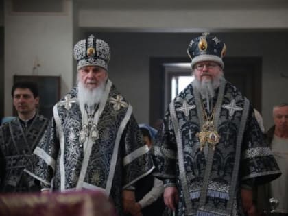 Митрополит Калужский и Боровский Климент возглавил Литургию Преждеосвященных Даров в Свято-Георгиевском кафедральном соборе