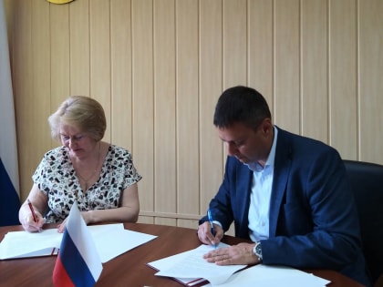 «Единая Россия» подписала Соглашение о сотрудничестве с Общественной палатой республики