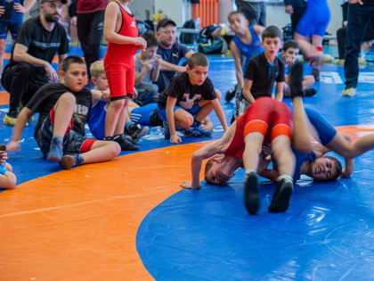 Во Владикавказе состоялся масштабный турнир по вольной борьбе, посвящённый "Дню народного единства!"