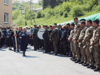 В Южной Осетии простились с погибшим в Донбассе Джиоевым Ацамазом