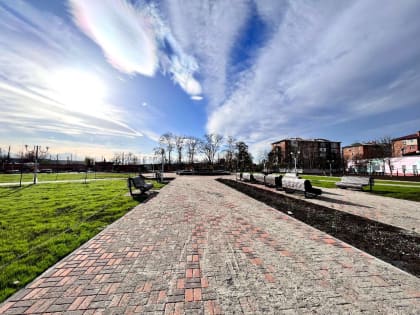 Благоустройство парка в Беслане завершат до конца года, в зоне отдыха установили уникальный светомузыкальный фонтан