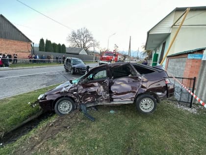 Два человека погибли и двое пострадали в результате ДТП в Северной Осетии