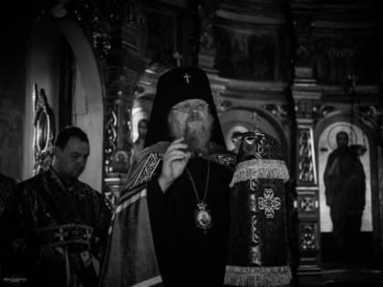 Архиепископ Герасим совершил Великое повечерие с чтением третьей части канона Андрея Критского