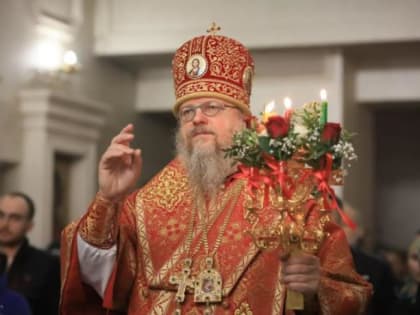 Пасхальная архиерейская служба в Кафедральном соборе