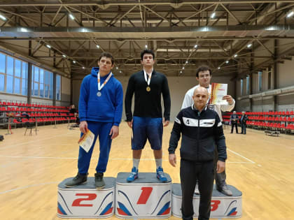 Во Владикавказе определились победители первенства Северной Осетии по вольной борьбе среди юниоров