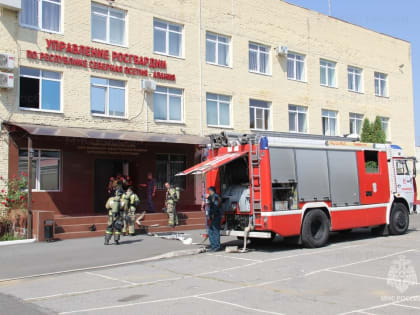 Пожарно-тактические учения прошли на базе Управления Росгвардии республики