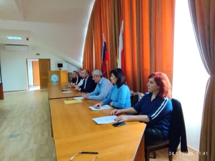 Сотрудники УФНС России по РСО-Алания 24 марта 2023 года провели семинар для руководителей и бухгалтеров организаций