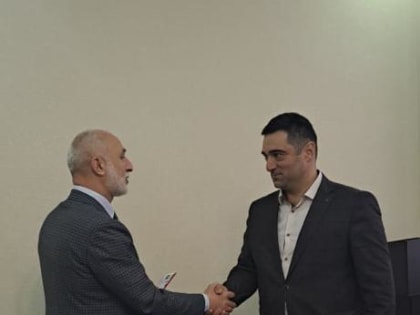 В Управлении состоялось торжественное вручение удостоверений адвоката лицам, успешно сдавшим квалификационный экзамен на право адвокатской деятельности и принесшим присягу